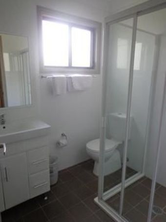 Hotel Nepean Shores Riverside Resort & Conference Centre