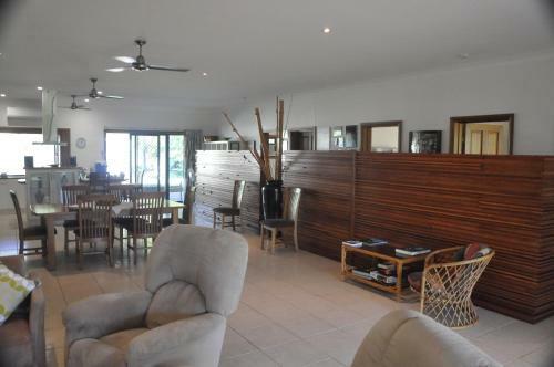Magnetic Island Bed And Breakfast