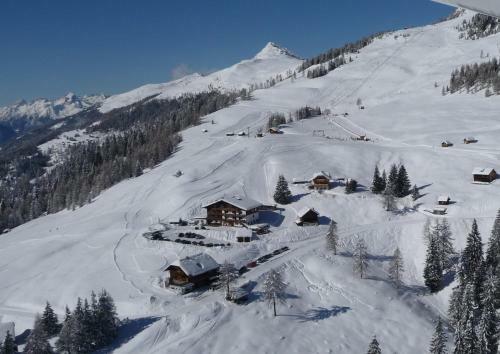 Hostal Almgasthof Fichtenheim - Emberger Alm