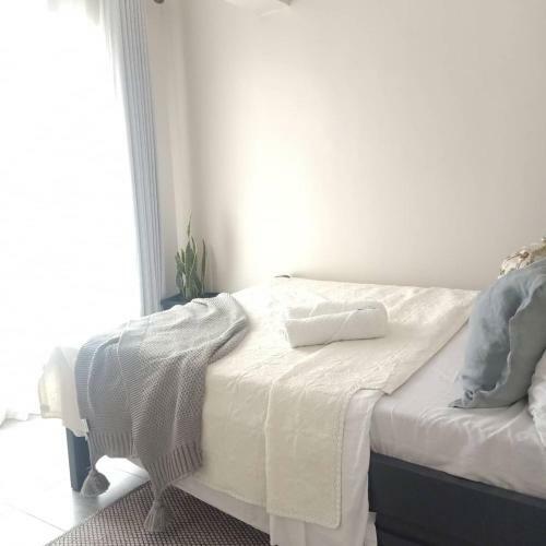 Modern 1 Bedroom Apartment. Elevated Living Royal Suburbs