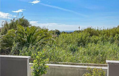 Awesome Home In Tanaunella With Wifi And 2 Bedrooms