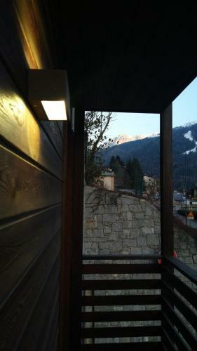 Adamello Peak Vacation Apartments