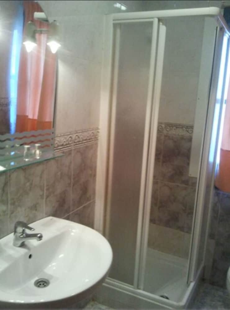 Hostal Emilio Barajas