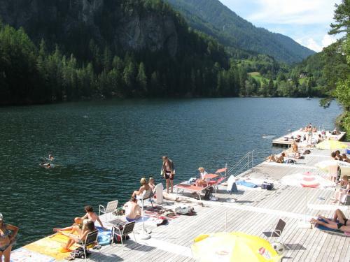 Hostal Gasthof Piburger See