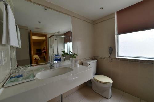 Xiamen Airline Hotel