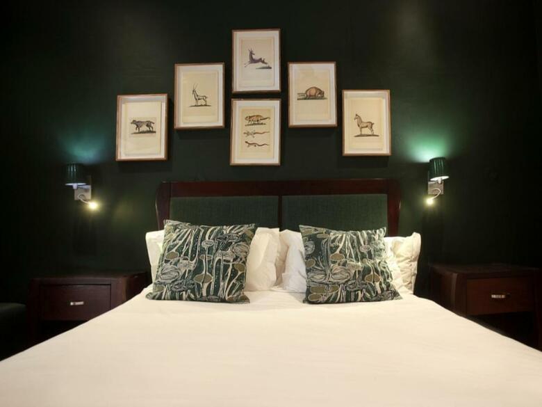 Karoo Art Hotel