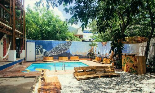 Hostal La Tortuga Hostel