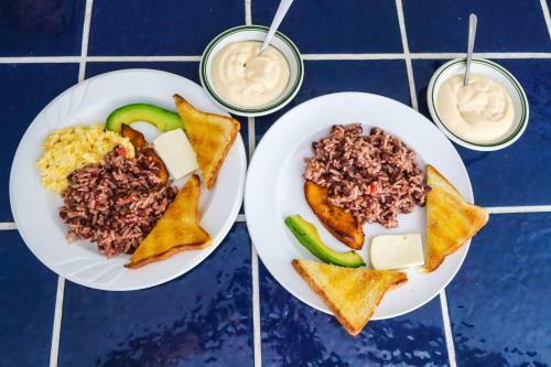 Hotel Flor Blanca