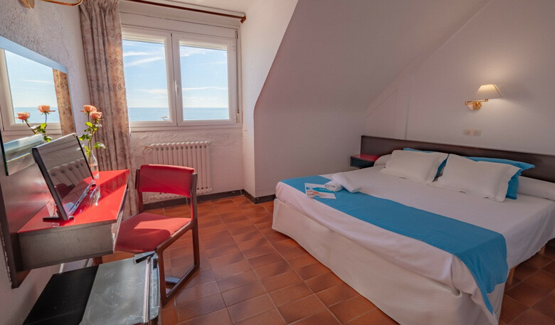 Hotel Checkin Torredembarra
