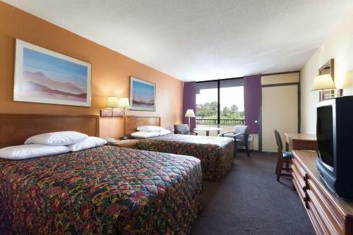 Motel Days Inn Raleigh South