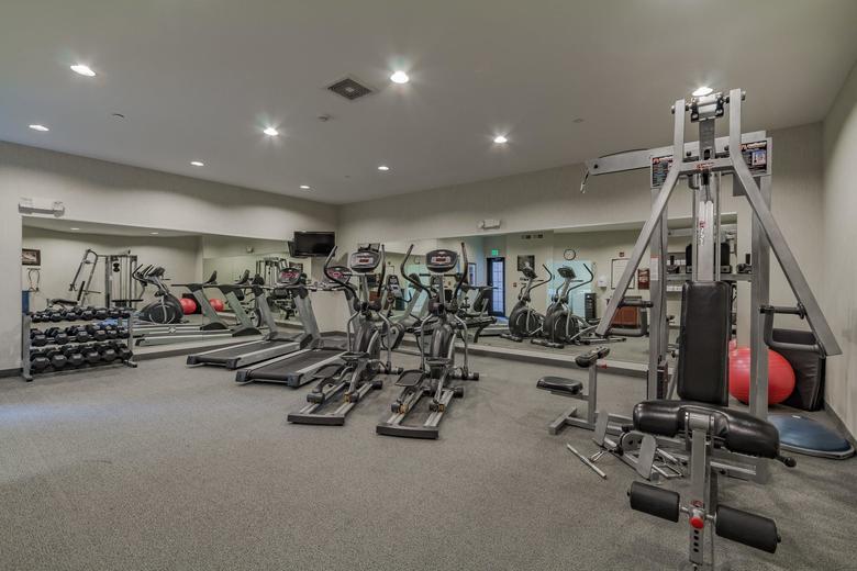Hotel Staybridge Suites South Bend-university Area