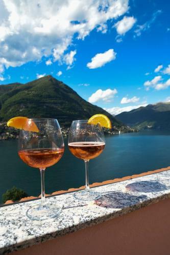 L'una Di Lago Lake Apartment With Parking