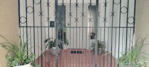 Hostal Diamond House Guesthouse And Retreat Centre