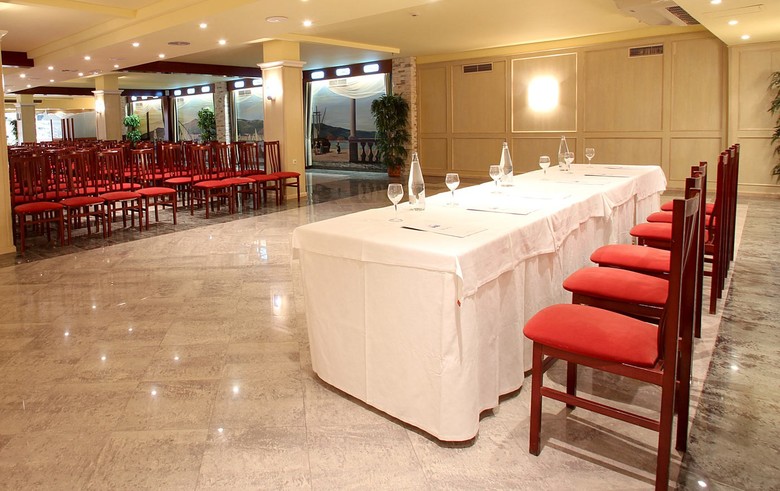 Hotel Pe�iscola Palace