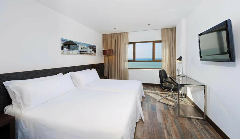 Hotel C�diz Paseo Del Mar Affiliated By Meli�