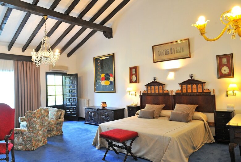 Hotel San Rom�n De Escalante