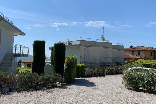 Apartamento Appartamento Olivi Mit Seeblick