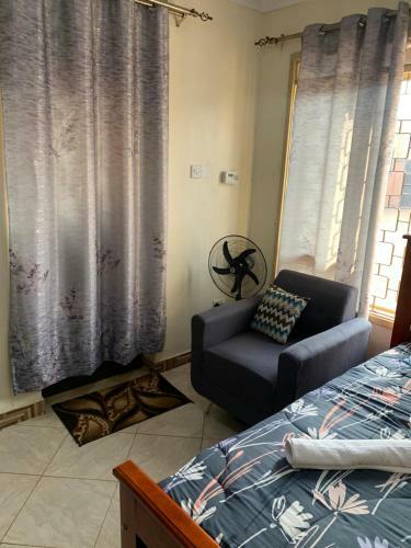 Hostal Bukoto Suites