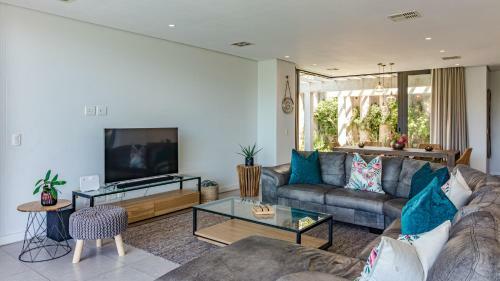 Villa 8 Oceans Edge, Zimbali Coastal Resort, Ballito