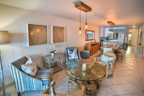 15 Skiathos-spacious Family Beachfront Apartment