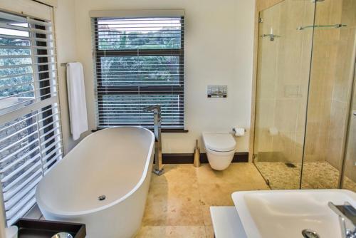 Villa Zimbali 4 Bedroom With Pool Zhb1
