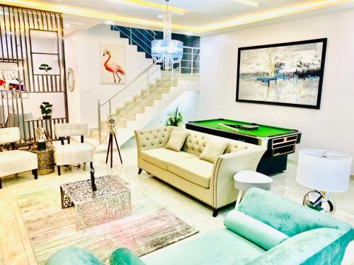 Shortlethomes Tiara's Short Let Apartment In Lekki Phase 1