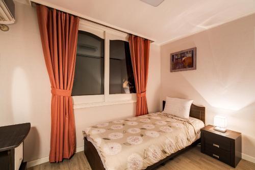 Hostal Gold Hill Guesthouse