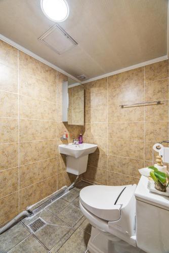 Hostal Gold Hill Guesthouse