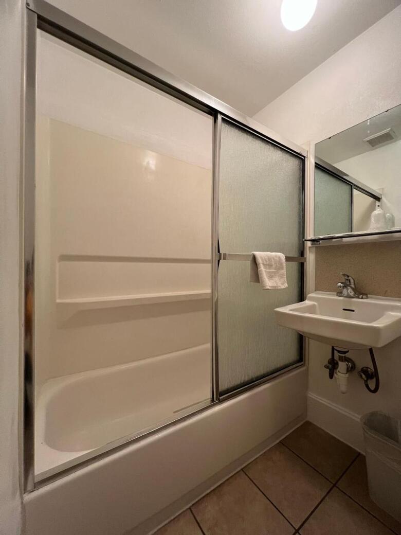 Columbus Motor Inn