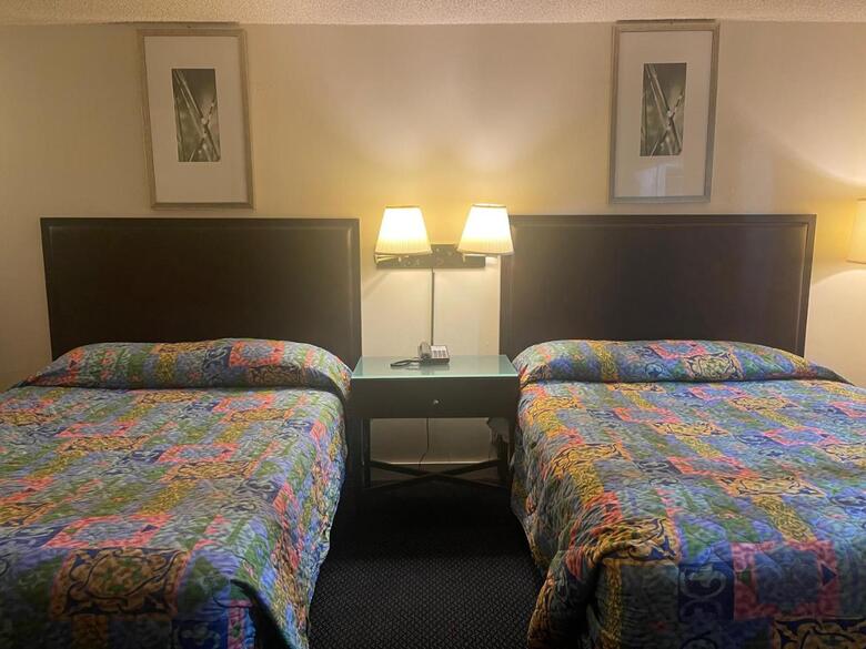 Columbus Motor Inn