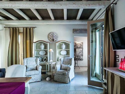 Majestic Holiday Home In Trapani With Sauna