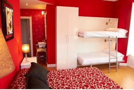 Hostal Alojamiento Buciero