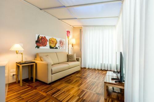 Juvarrahouse Luxury Apartments