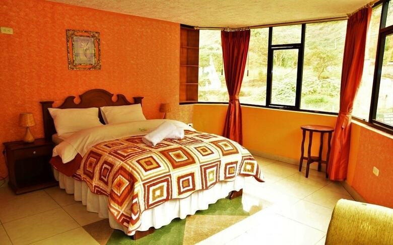 Hotel Puerta Del Sol