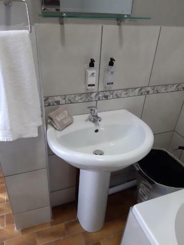 Bed & Breakfast Fochville Guesthouse