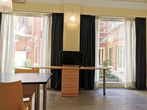 Apartamento Hostdomus - Blue Tech Studio