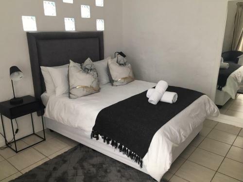 Hostal 11 On Grace