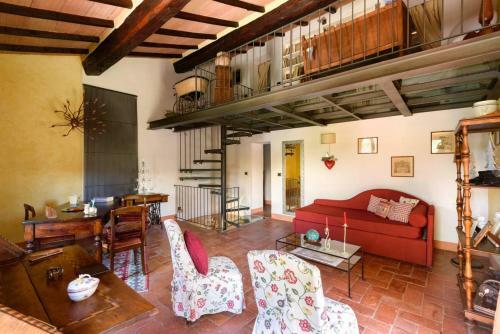 2 Bedrooms House With Shared Pool And Enclosed Garden At Trequanda