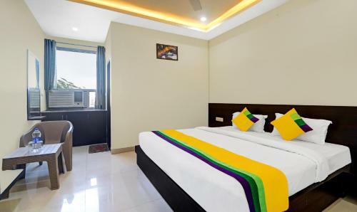Treebo Trip Hotel Ravi Residency Near Mini Secretariat