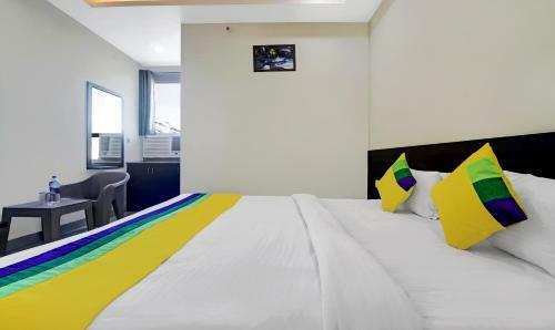 Treebo Trip Hotel Ravi Residency Near Mini Secretariat