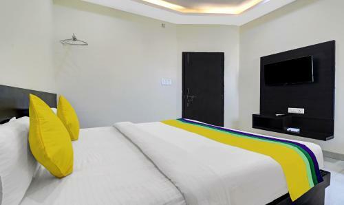 Treebo Trip Hotel Ravi Residency Near Mini Secretariat