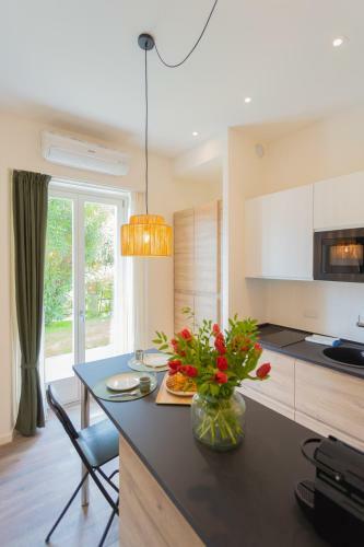 Enchanted Como Lake - Tremezzo Apartments By Rent All Como