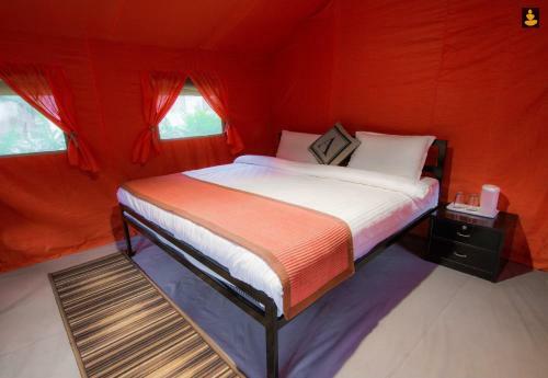Livingstone Camping Site, Bhimtal