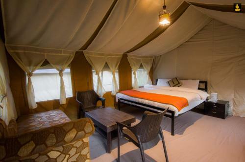 Livingstone Camping Site, Bhimtal
