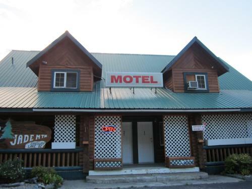 Jade Mountain Motel