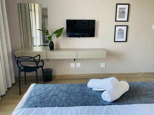 Breakers Resort Apartments