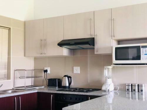 A Beautiful 2 Bedroom Apartment In Umhlanga