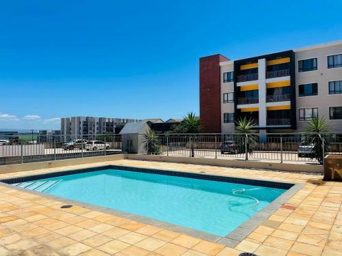 A Beautiful 2 Bedroom Apartment In Umhlanga