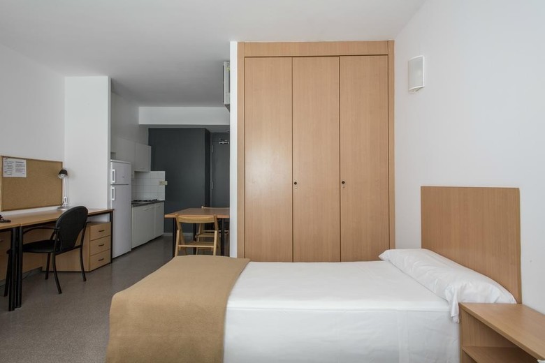 Albergue Residencia Campus De Montilivi