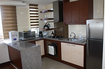 Bluezone Apartments